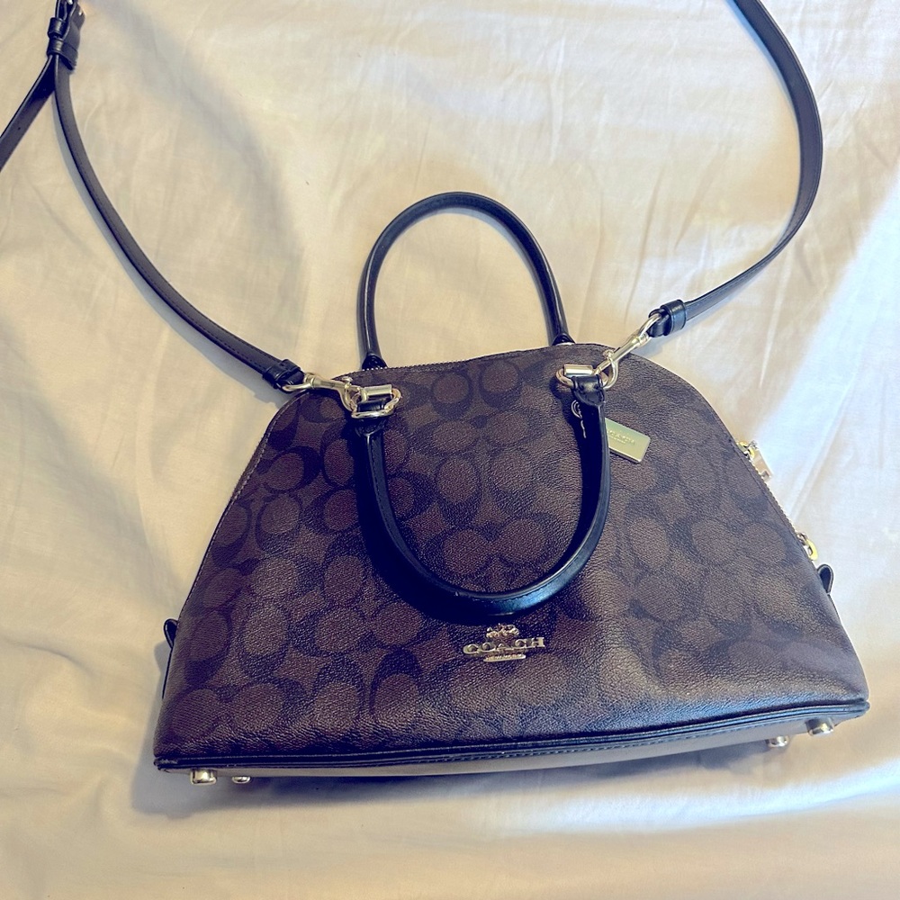 Coach signature print crossbody